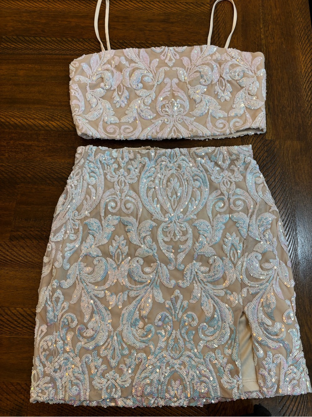 Two piece set.